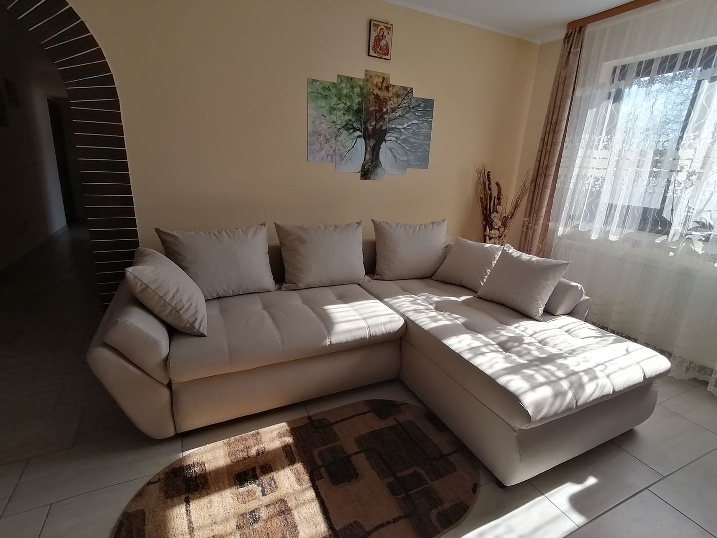 Customer photo review of Colțar extensibil cu ladă de depozitare Loana Bej 270x185 cm