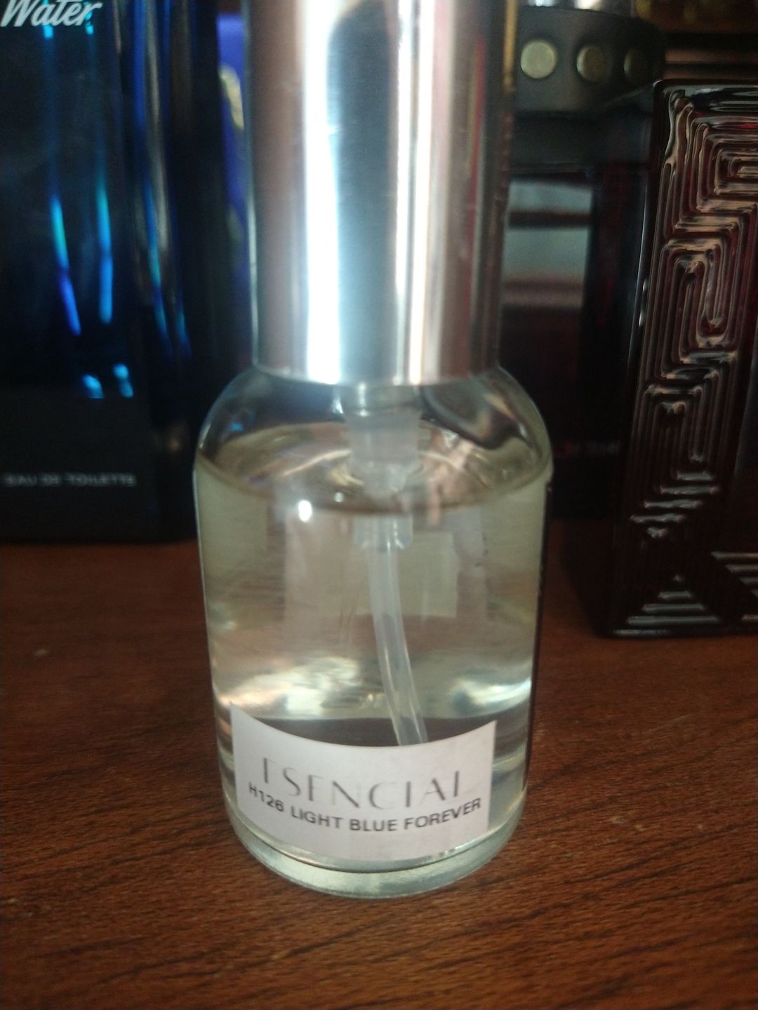 Customer photo review of H126 Inspirado en: Light Blue Forever pour Homme - Dolce & Gabbana