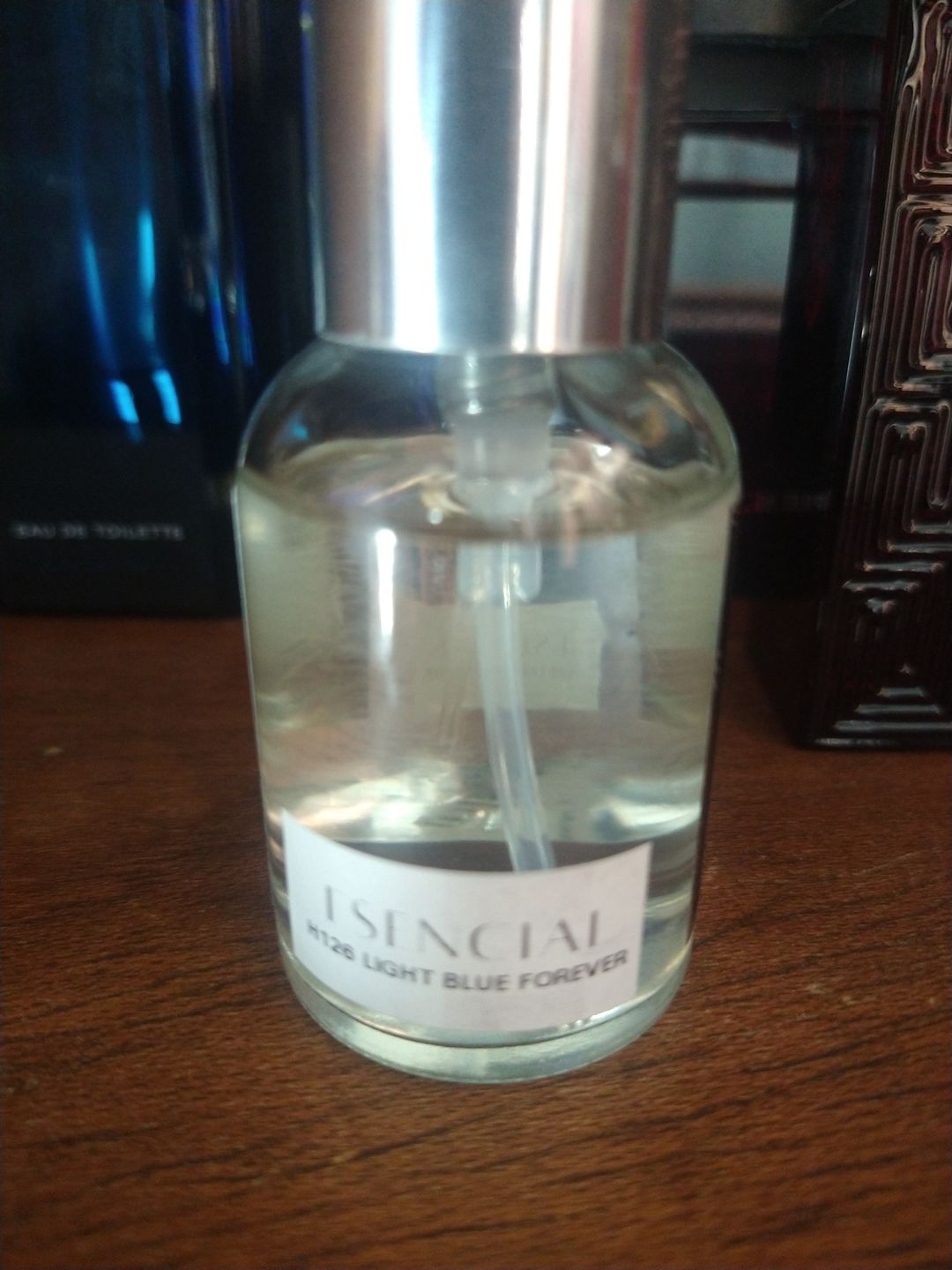Customer photo review of H126 Inspirado en: Light Blue Forever pour Homme - Dolce & Gabbana