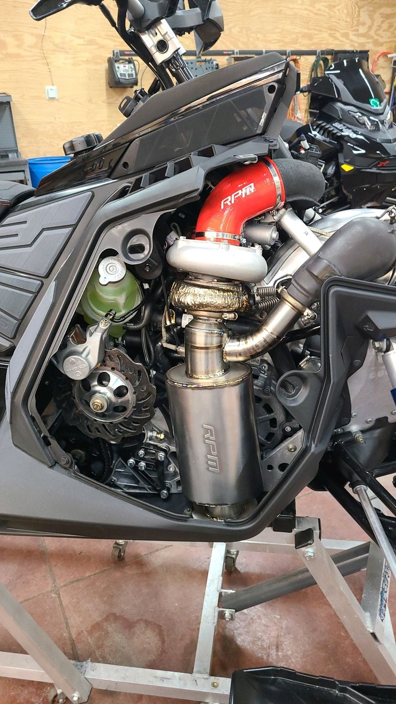 Customer photo review of 2022-2023 Polaris Patriot Boost 850 Turbo / VR1 TITANIUM Lightweight Sport Muffler