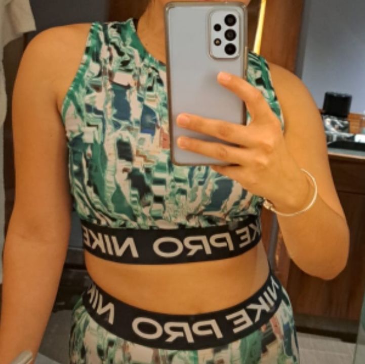 Customer photo review of Flores de Satin (5 Pares)