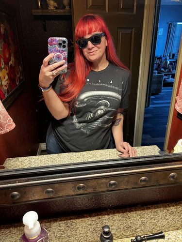 Customer photo review of FINAL SALE - Alien™ Xenomorph Classic Sunglasses