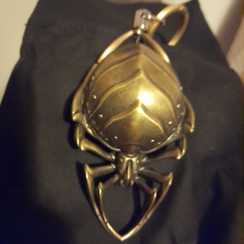 Customer photo review of Spider Retractable Keychain