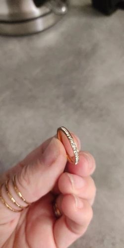 Customer photo review of OG Minimalist Bling Ring