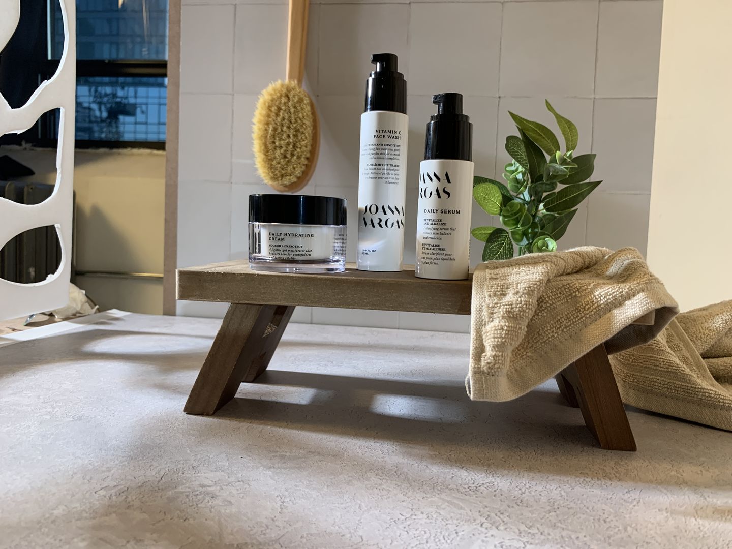 Customer photo review of White Tiles