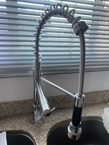Customer photo review of Grifo para Fregadero de Cocina Monomando con Rociador Extraible Color Plata Brillante