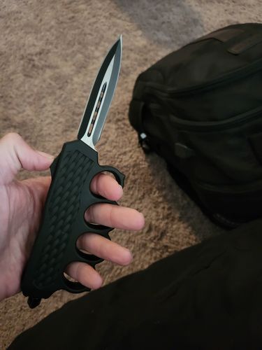 Customer photo review of BLACK WIDOW