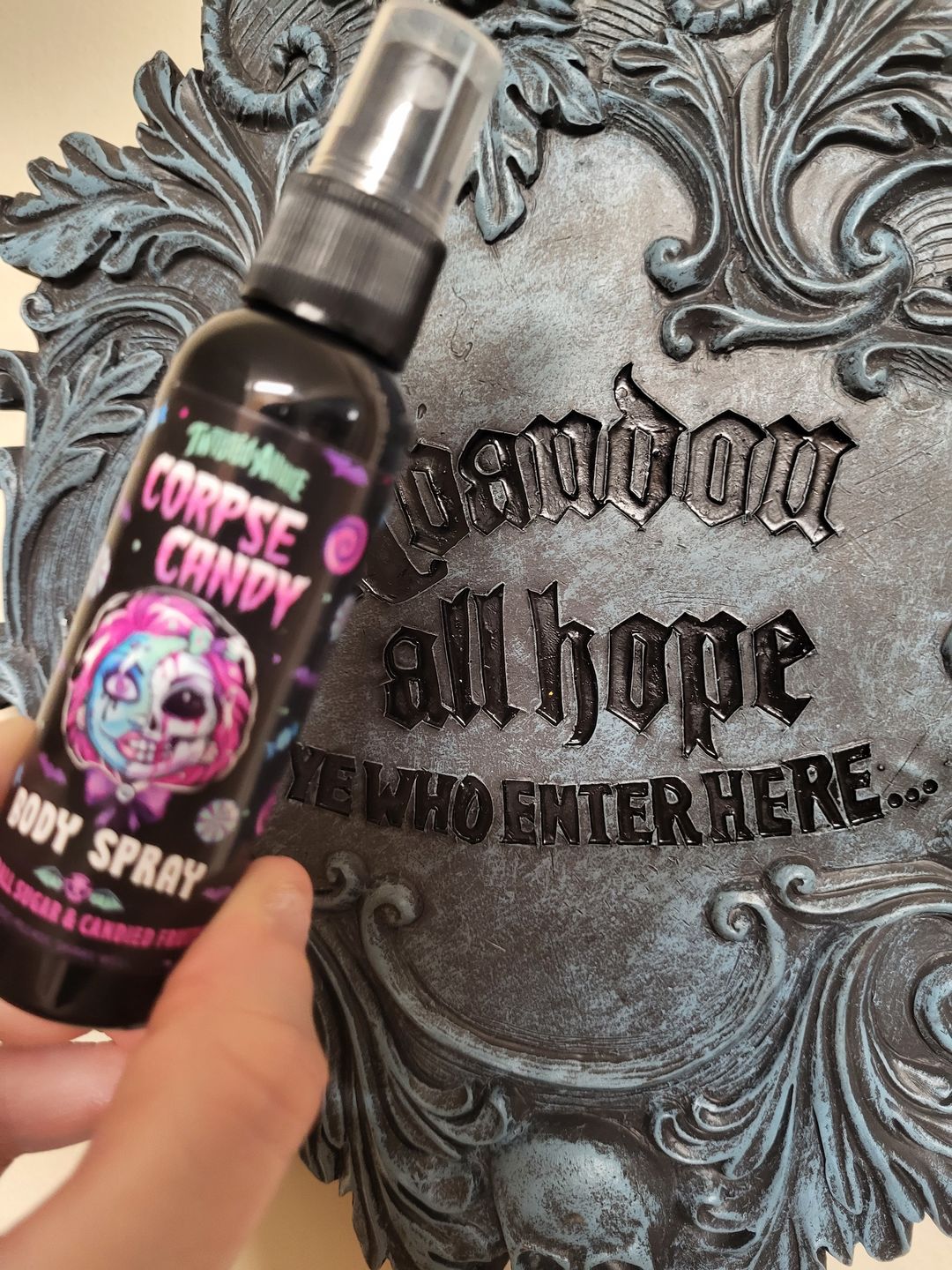 Customer photo review of Corpse Candy Body Spray (Gumball sugar & candy fruits)