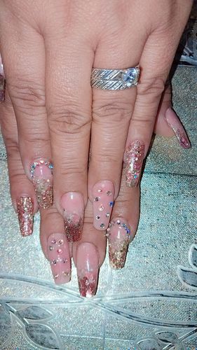 Customer photo review of Acrílico Colección Rose Gold 6 pzas Fantasy Nails