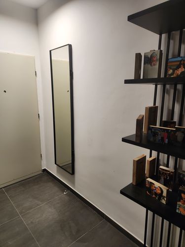 Customer photo review of דלת מראה להסתרת ארון חשמל