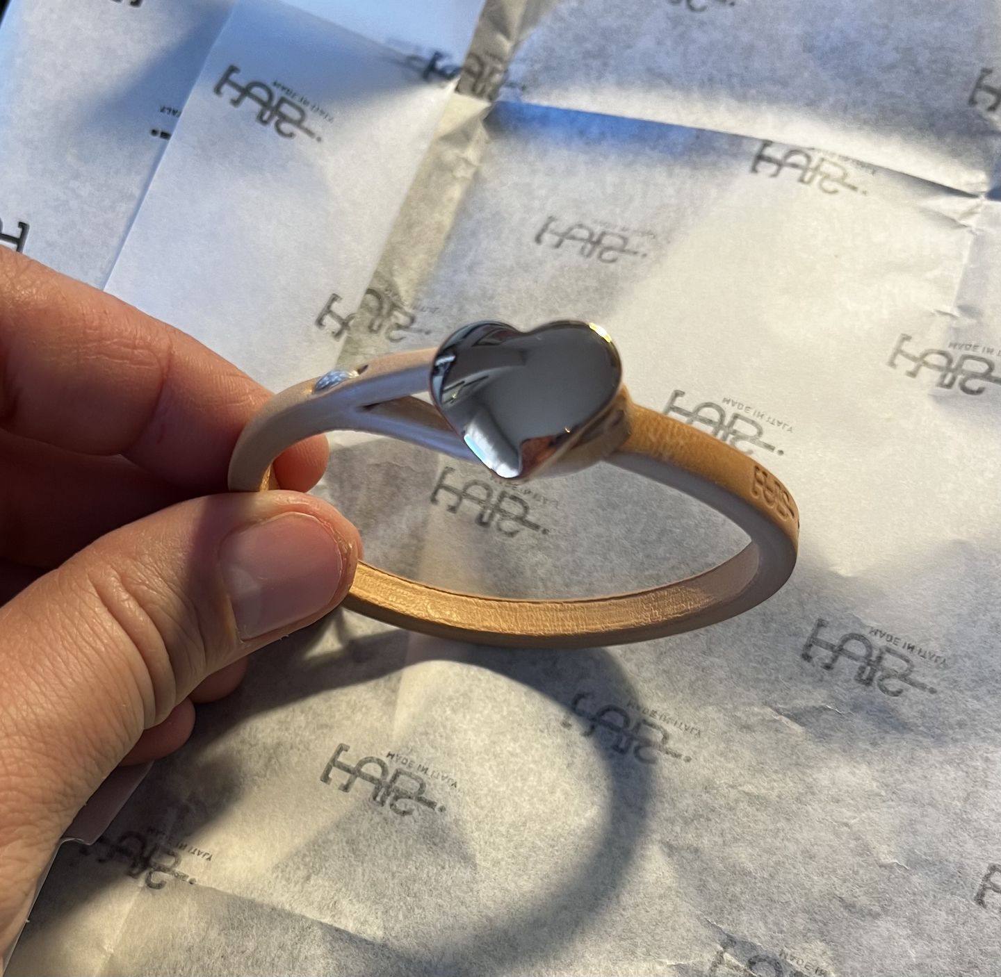 Customer photo review of Bracciale pelle Cuore Mio Oro Rosa Tulsi