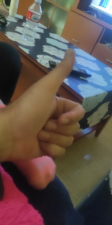Customer photo review of Guitar pick holder (Finger pick holder)