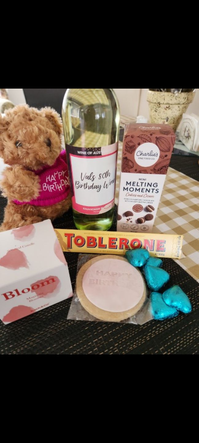 Customer photo review of Hampers with alcohol