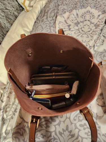 Customer photo review of Tulle Adjustable Strap Tote Bag