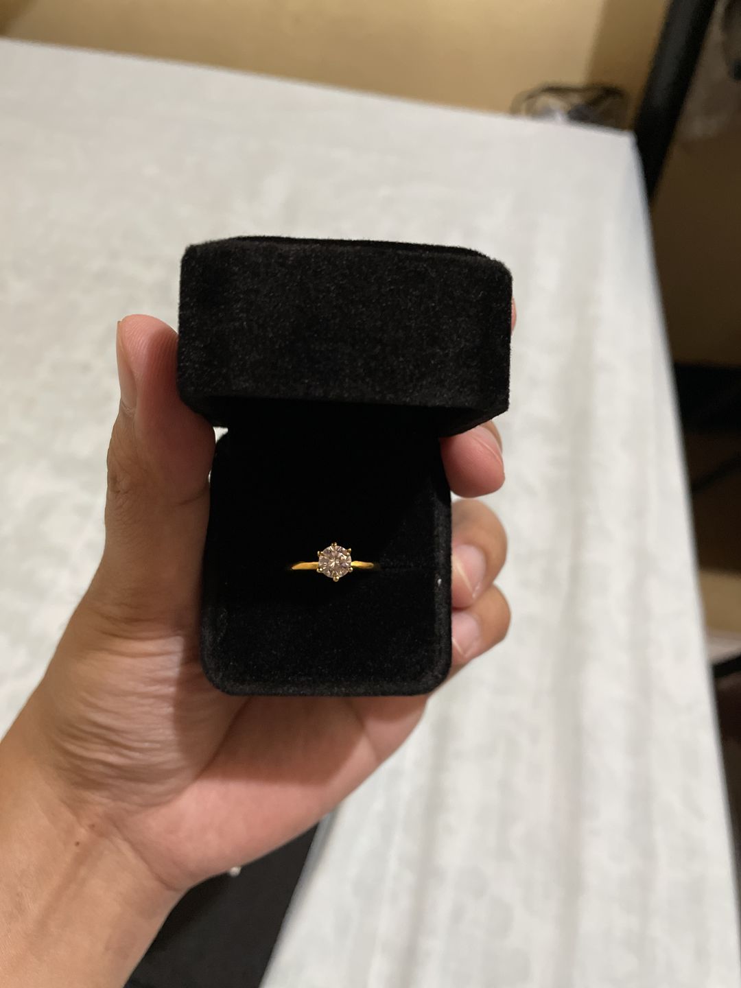 Customer photo review of 1ct Solitaire 6-prong Engagement Ring