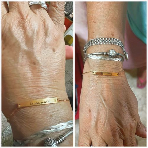 Customer photo review of Pulsera Minimal Personalizada