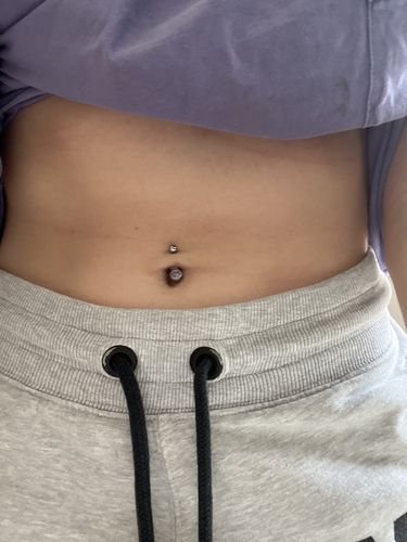 Customer photo review of VALUE PACK 4 X Classique Gem Belly Bars