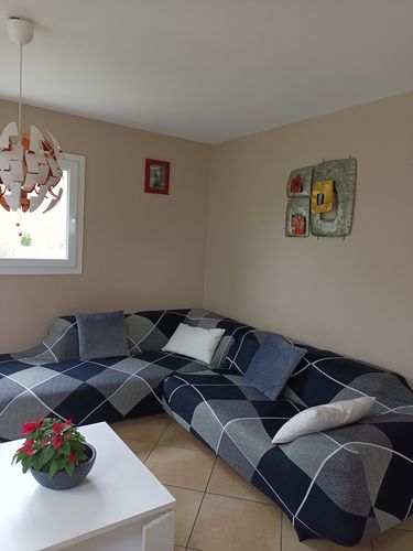 Customer photo review of Carmel - Housses 100% Waterproof et Ultra résistantes Extensibles de Fauteuil et Canapé