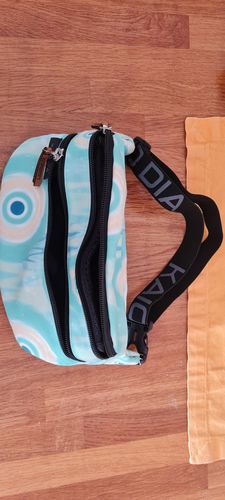 Customer photo review of Dia-Go Easy! 349 - The fanny pack made for diabetics with cooling system for insulin