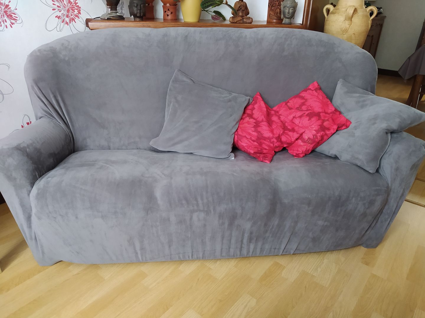 Customer photo review of Gris clair - Housses en velours Extensibles de Fauteuil et Canapé