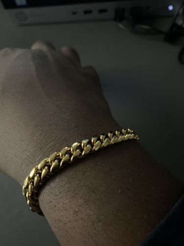 Customer photo review of Cuban Bracelet (Gold) 8mm