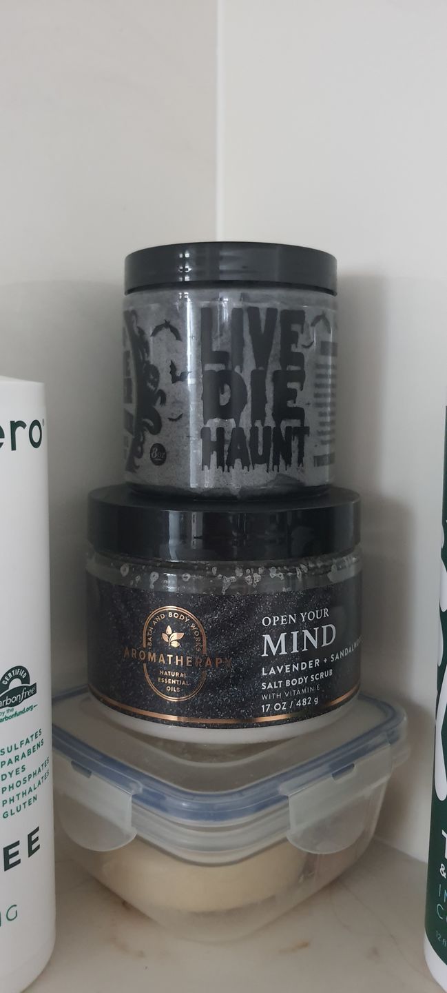 Customer photo review of Grave Digger Sugar Scrub (Wet Gravestone & Dirt)