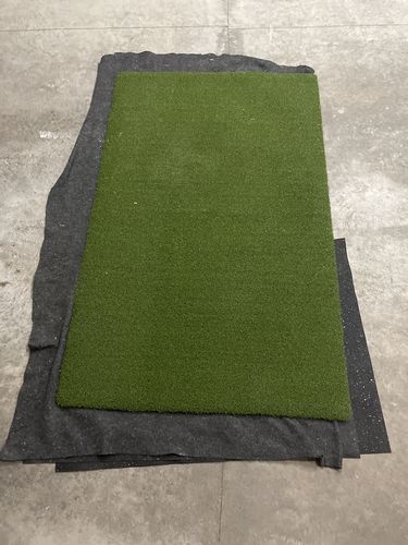 Customer photo review of TeeStrike Pro Golf Mat 3'x5'