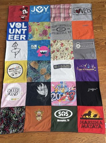 T-shirt quilt from southern illinois university springfield by Ellen from TN