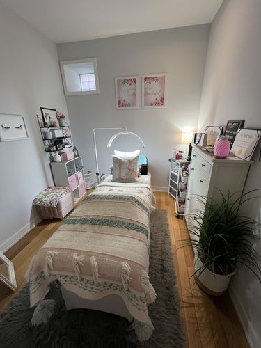 Customer photo review of CosmoGlo Original Light Bundle + Phone Clip