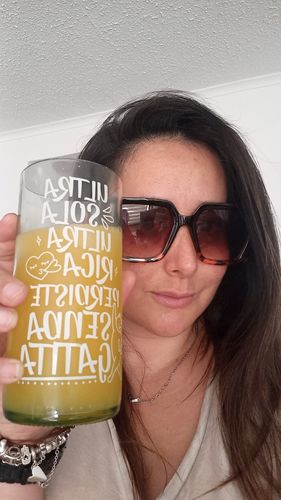 Customer photo review of FEMINISTAS 2.0 - JUEGO DE 6 VASOS