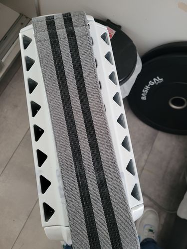 Customer photo review of גומיית לולאה מבד  חזק אפור  76*8 ס"מ