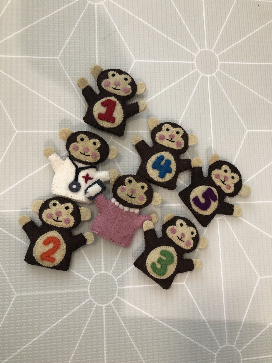 Customer photo review of Five Little Monkeys, Finger Puppet Set