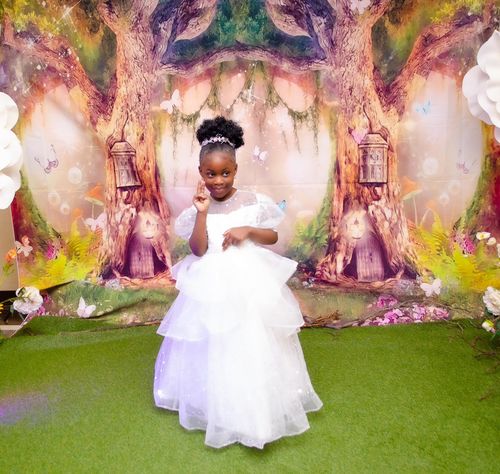 Customer photo review of Girl Birthday Party Dress Summer White Elegant Sequin Princess Dress