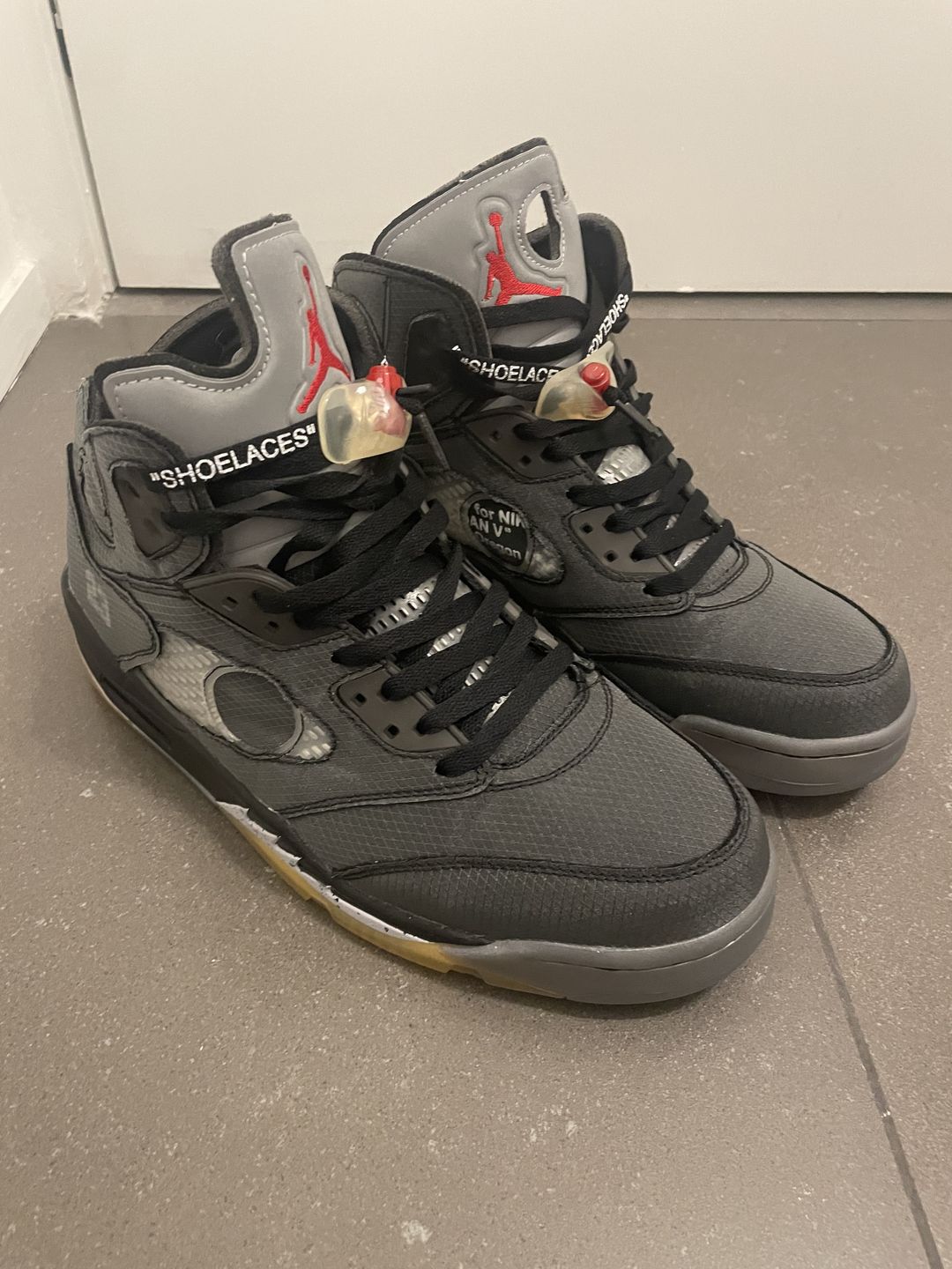 Customer photo review of AJ 5 x OW Retro SP