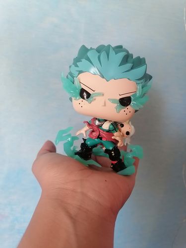 Customer photo review of 1008 FUNKO POP animation : Deku Infinite w/ Eri - My Hero Academia