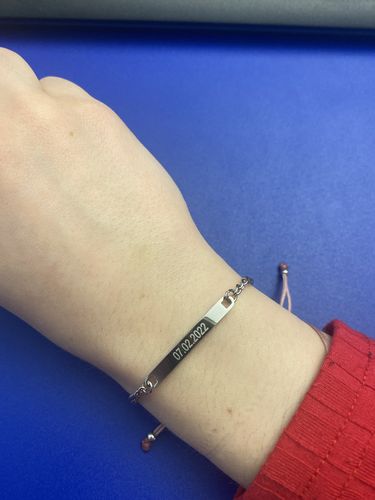 Customer photo review of Bracelet gourmette personnalisable femme en acier inoxydable