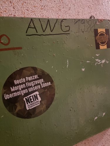 Customer photo review of GROSSE STICKER / AUFKLEBER (10 STK.) • HEUTE PANZER, ÜBERMORGEN UNSERE SÖHNE