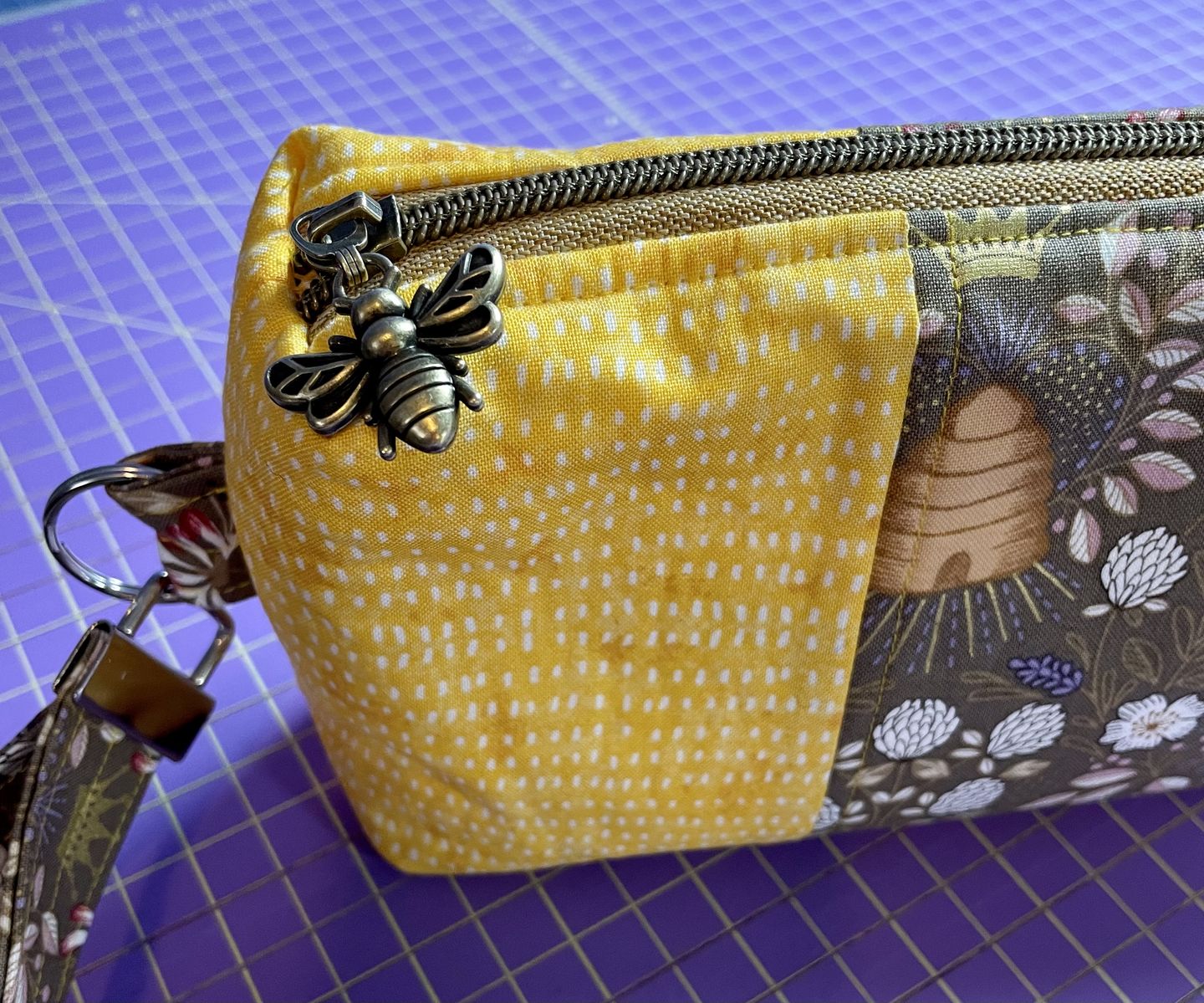 Customer photo review of Bee Pulls - Size #5