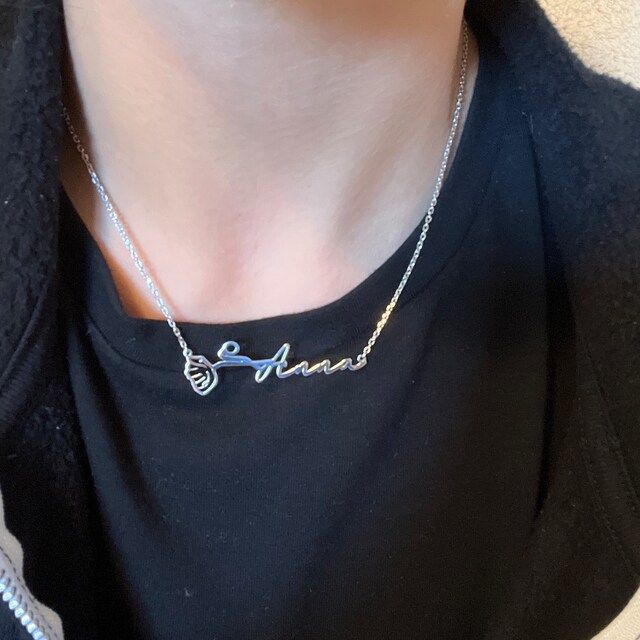 Customer photo review of Horizontally Birth Flower Name Necklace