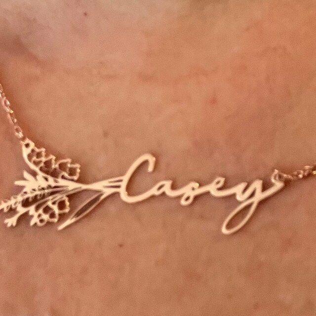 Customer photo review of Horizontally Birth Flower Name Necklace