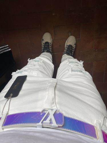 Customer photo review of Strass White