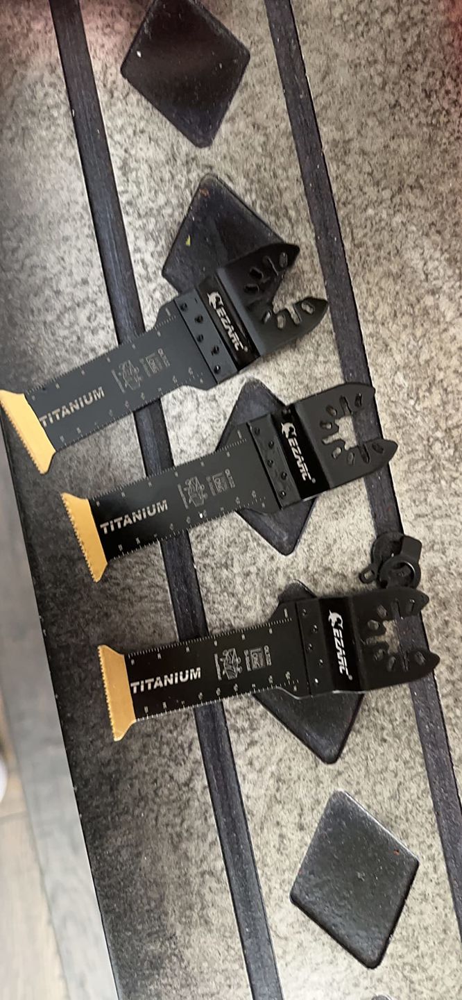 Customer photo review of Extra Long Titanium Oscillating Blade for Metal, Wood Nails, Screws Cutting, Plastic