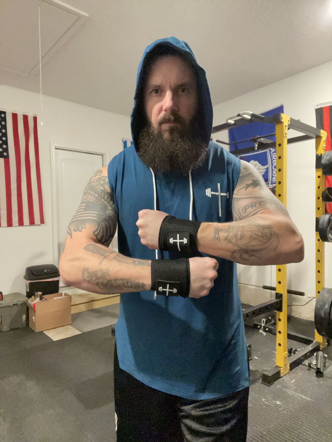 Customer photo review of HolStrength Wrist Wraps 18"