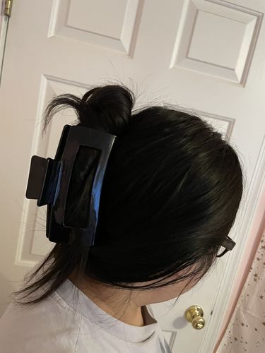 Customer photo review of XXL Dreamy Claw Clip