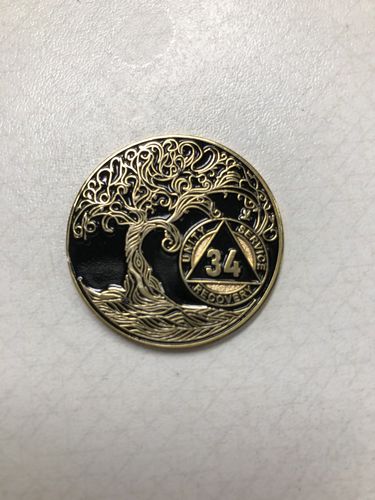 Customer photo review of 34 Year Sobriety Mint Twisted Tree of Life Gold Plated AA Recovery Medallion - Thirty-Four Year Chip/Coin - Black