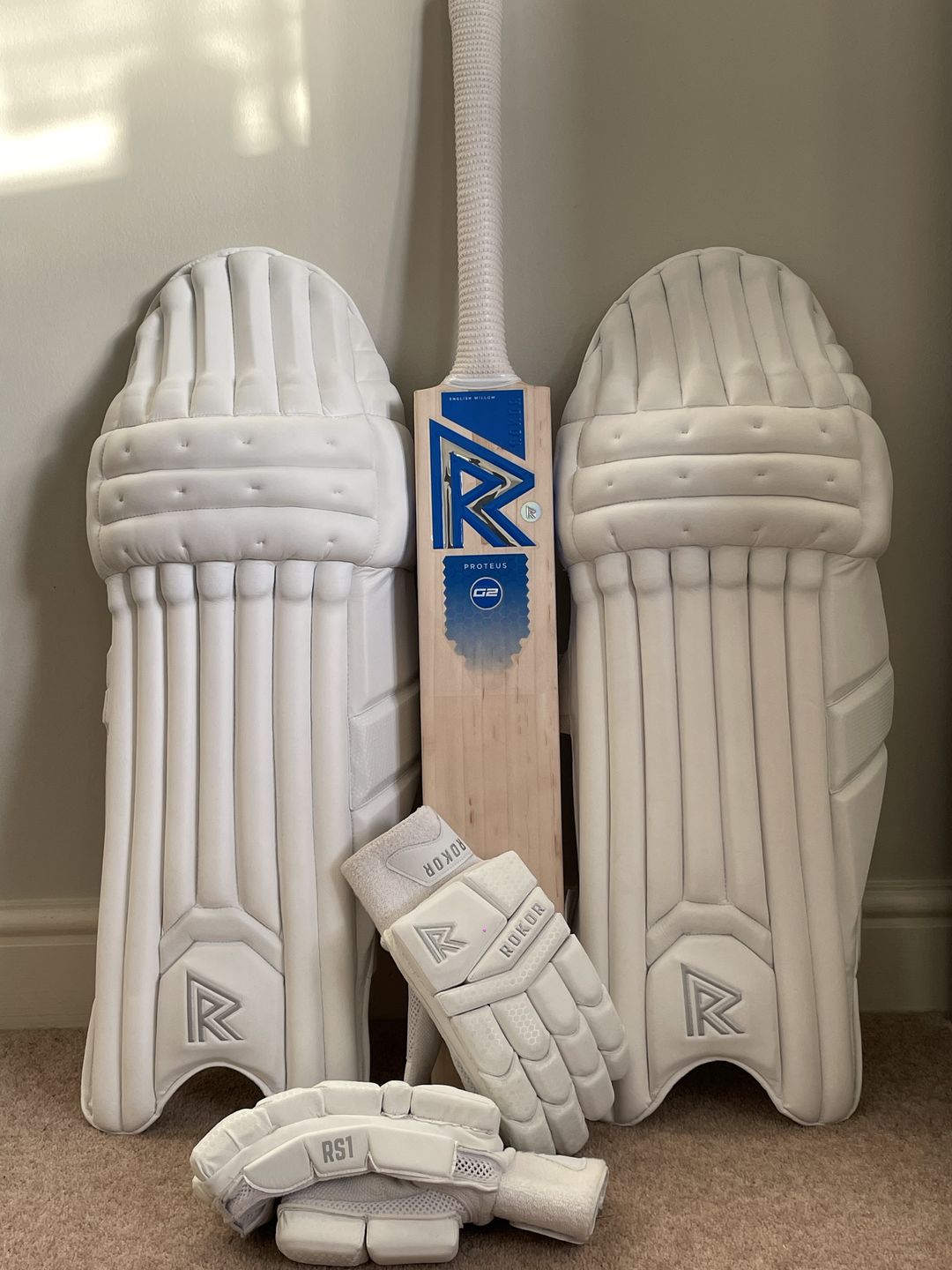 Customer photo review of R1.0 Cricket Bat