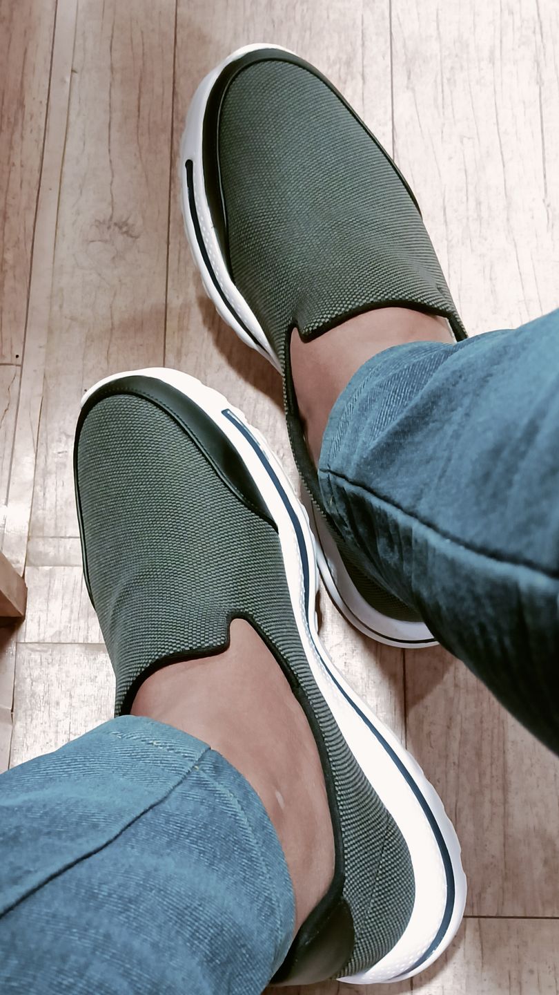 Customer photo review of Bacca Bucci Men's Comfortable Lightweight Walking Shoes