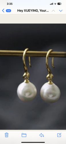 Customer photo review of Single Drop Pearl Earrings