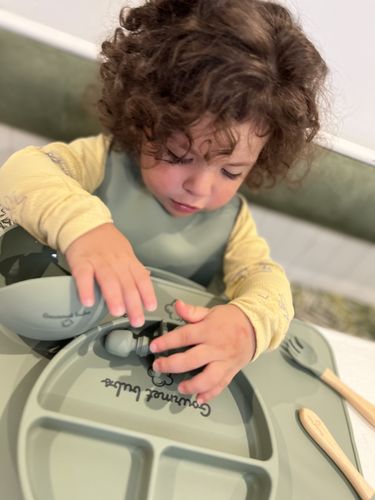 Customer photo review of Gourmet Bubs 8 Piece Feeding Set - Sage