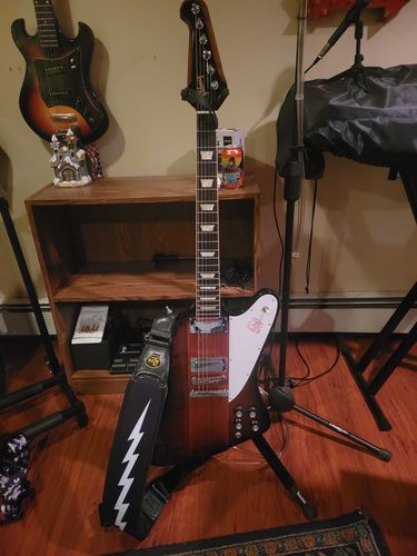 Customer photo review of CFG - 'ZERO-GRAVITY' Strap for Guitar & Bass